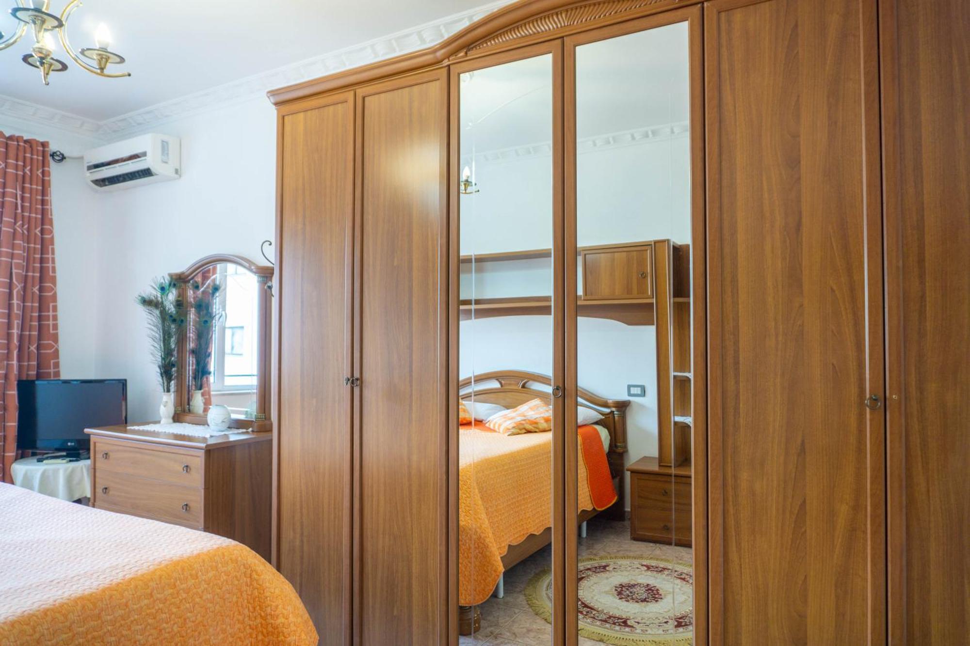 Bllok Bright Private Bedrooms With Private Bathroom On Shared Apartment Tiran Dış mekan fotoğraf
